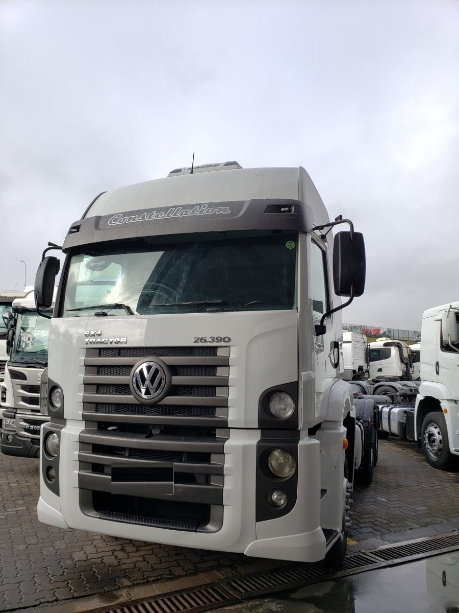 Vw 26.390 6x4 Constellation Ano 2013